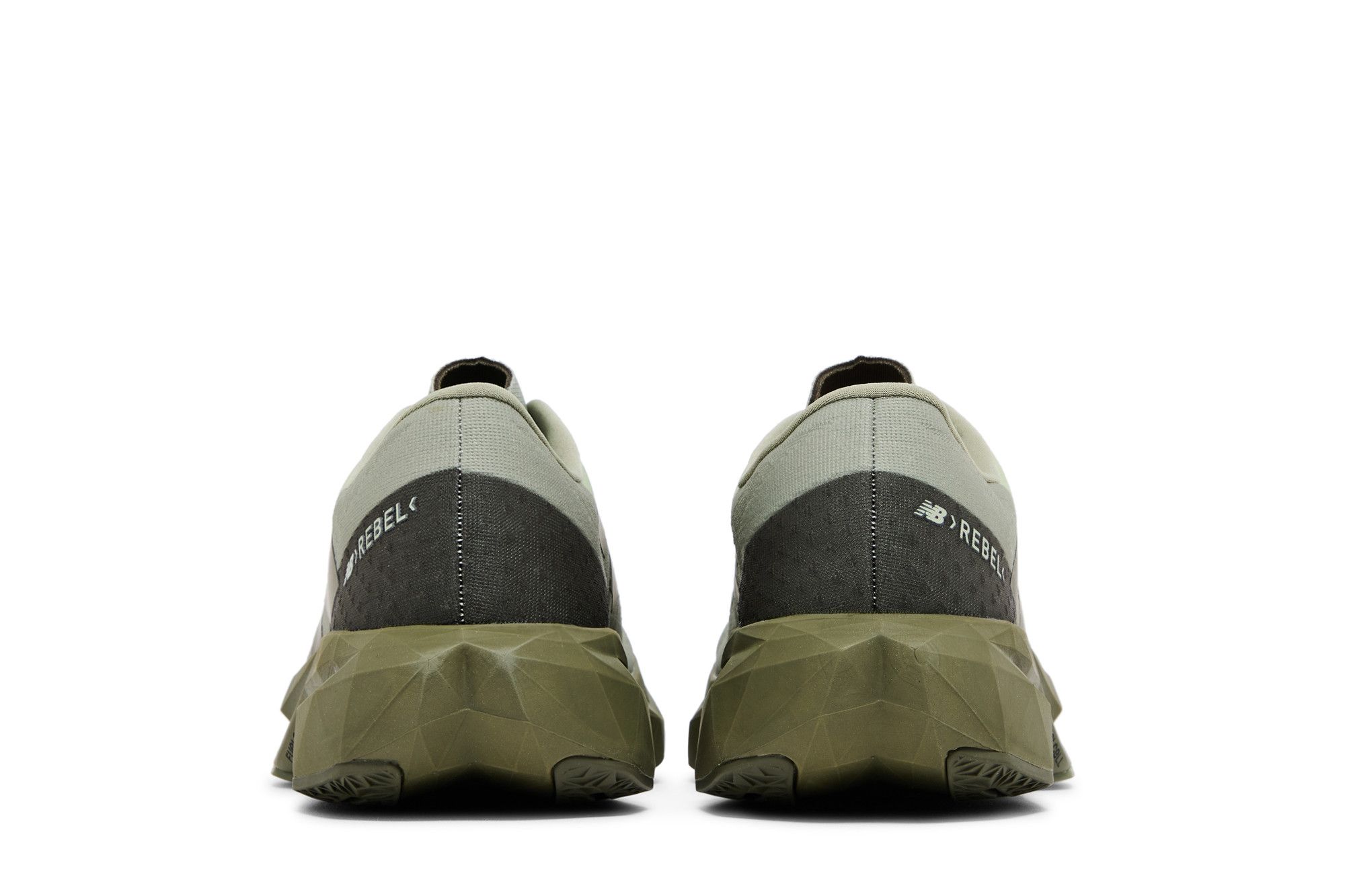 Sizing New Balance FuelCell Rebel v4 'Olivine Dark Camo' MFCXLF4