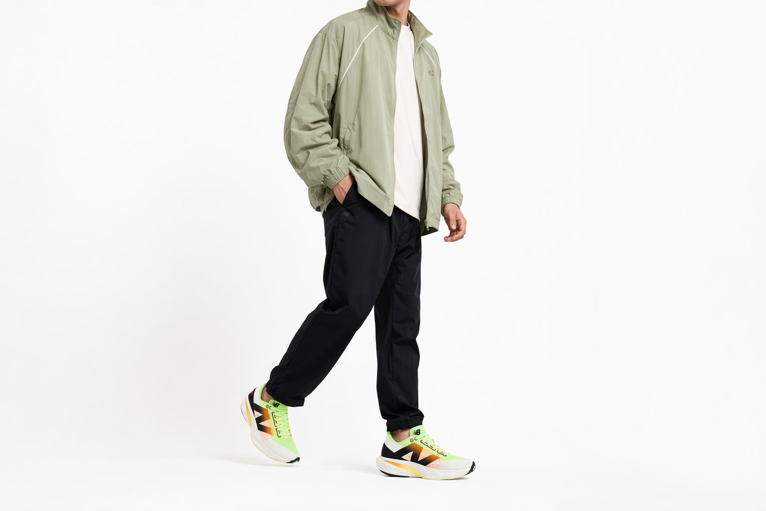 Order New Balance FuelCell Rebel v4 ''Weiß Bleached Lime Glow'' MFCXLL4