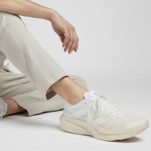 New Balance FuelCell Rebel v4 "白色亚麻" MFCXLJ4 Order New Balance FuelCell Rebel v4 "白色亚麻" MFCXLJ4