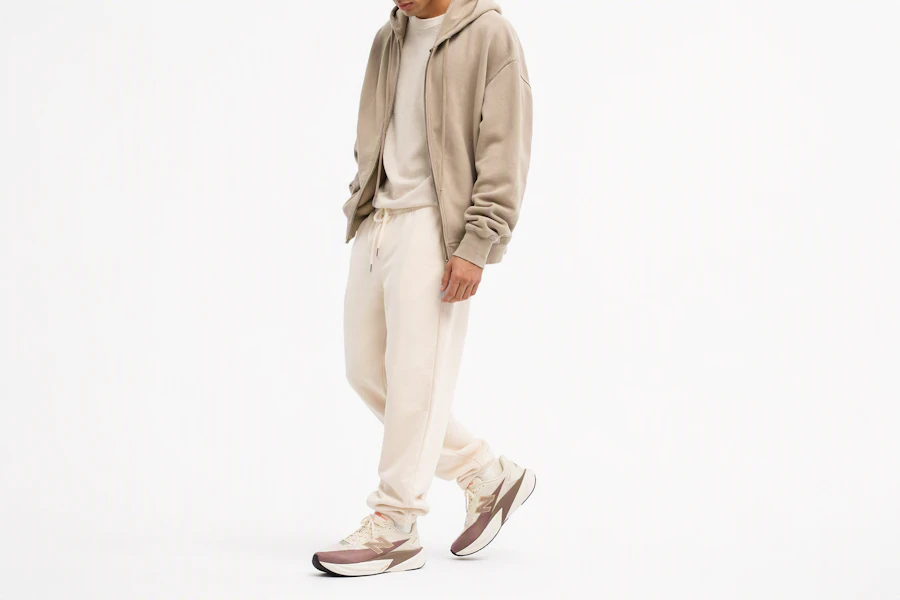 New Balance FuelCell Rebel v5 ''Angora Terre Ombre'' MFCXLY5 Order New Balance FuelCell Rebel v5 ''Angora Terre Ombre'' MFCXLY5