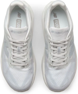 New Balance Fuelcell Rebel V5 'Grey Days' MFCX3NO Lookbook New Balance Fuelcell Rebel V5 'Grey Days' MFCX3NO