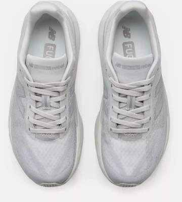 New Balance FuelCell Rebel v5 跑鞋 WFCX6SN-D Lookbook New Balance FuelCell Rebel v5 跑鞋 WFCX6SN-D