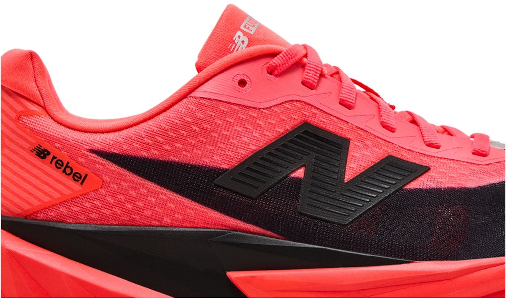 New Balance FuelCell Rebel v5 ''Urgent Red'' Merah Menyala MFCXLA5 Lookbook New Balance FuelCell Rebel v5 ''Urgent Red'' Merah Menyala MFCXLA5