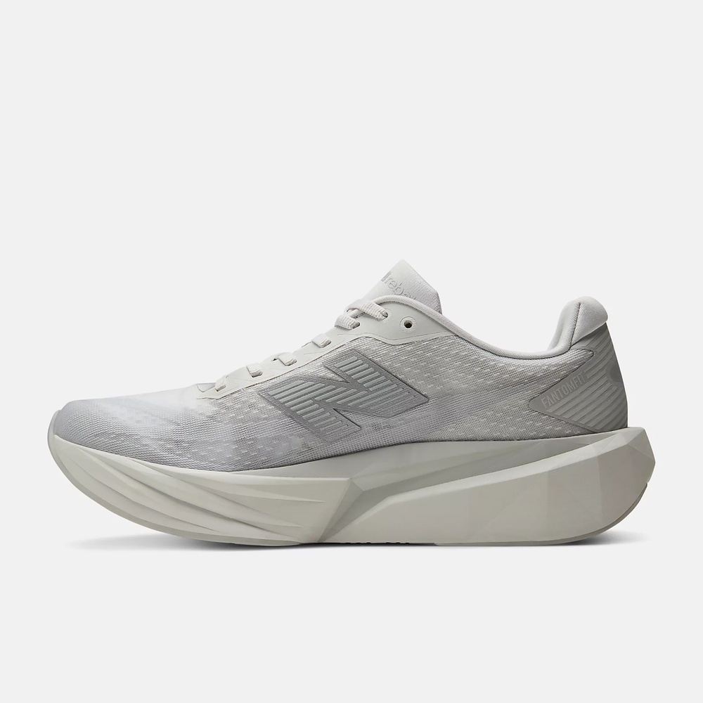 Lookbook New Balance FuelCell Rebel v5 Chaussures de Running MFCX3NO-2E