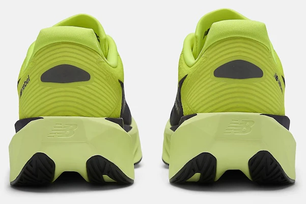 뉴발란스 퓨얼셀 레벨 v5 러닝화 MFCX4TR-2E Details for 뉴발란스 퓨얼셀 레벨 v5 러닝화 MFCX4TR-2E