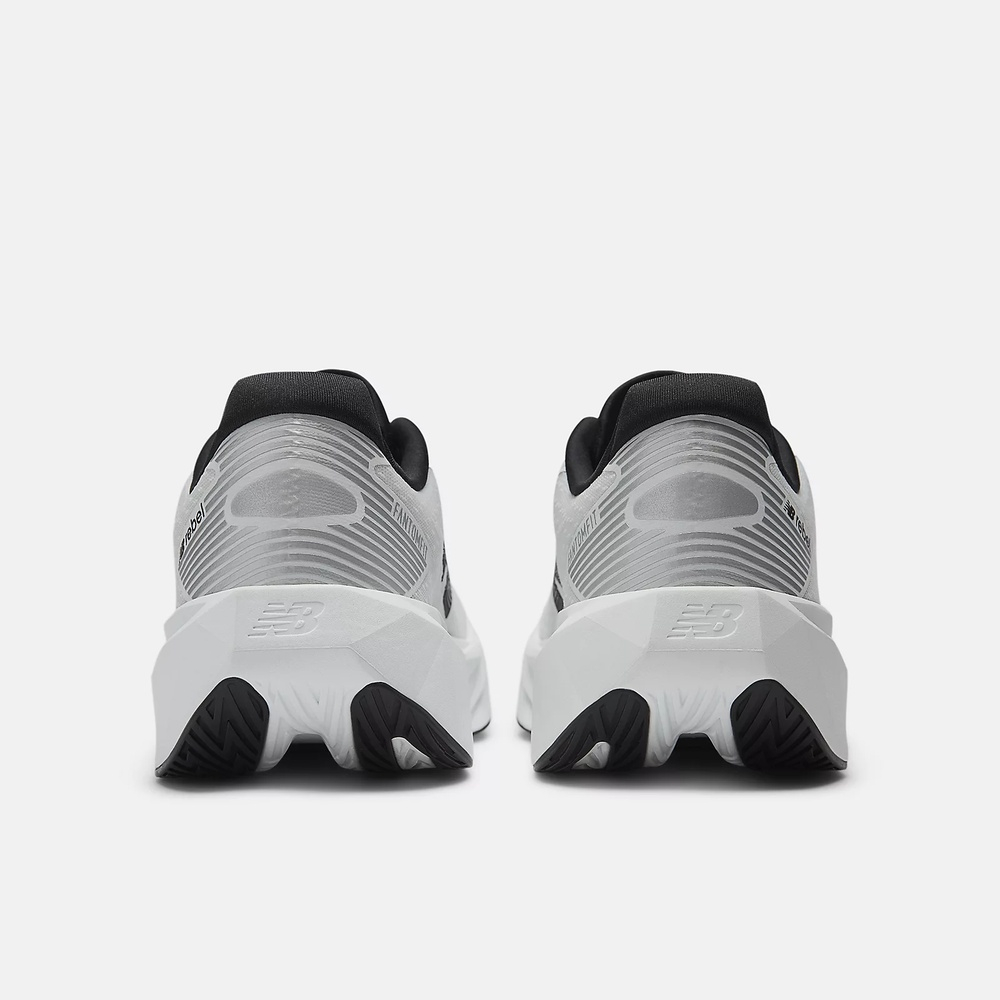 Details for 뉴발란스 퓨얼셀 레벨 v5 러닝화 MFCXLM5-2E