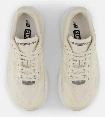 뉴발란스 퓨얼셀 레벨 v5 러닝화 WFCX7ZF-D Lookbook 뉴발란스 퓨얼셀 레벨 v5 러닝화 WFCX7ZF-D