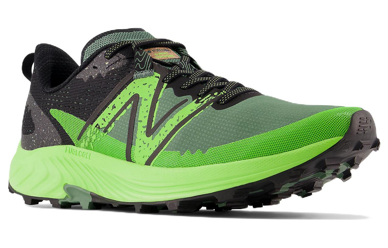 Lookbook New Balance NB FuelCell Summit Unknown v3 防滑耐磨透氣 跑步鞋 綠黑色