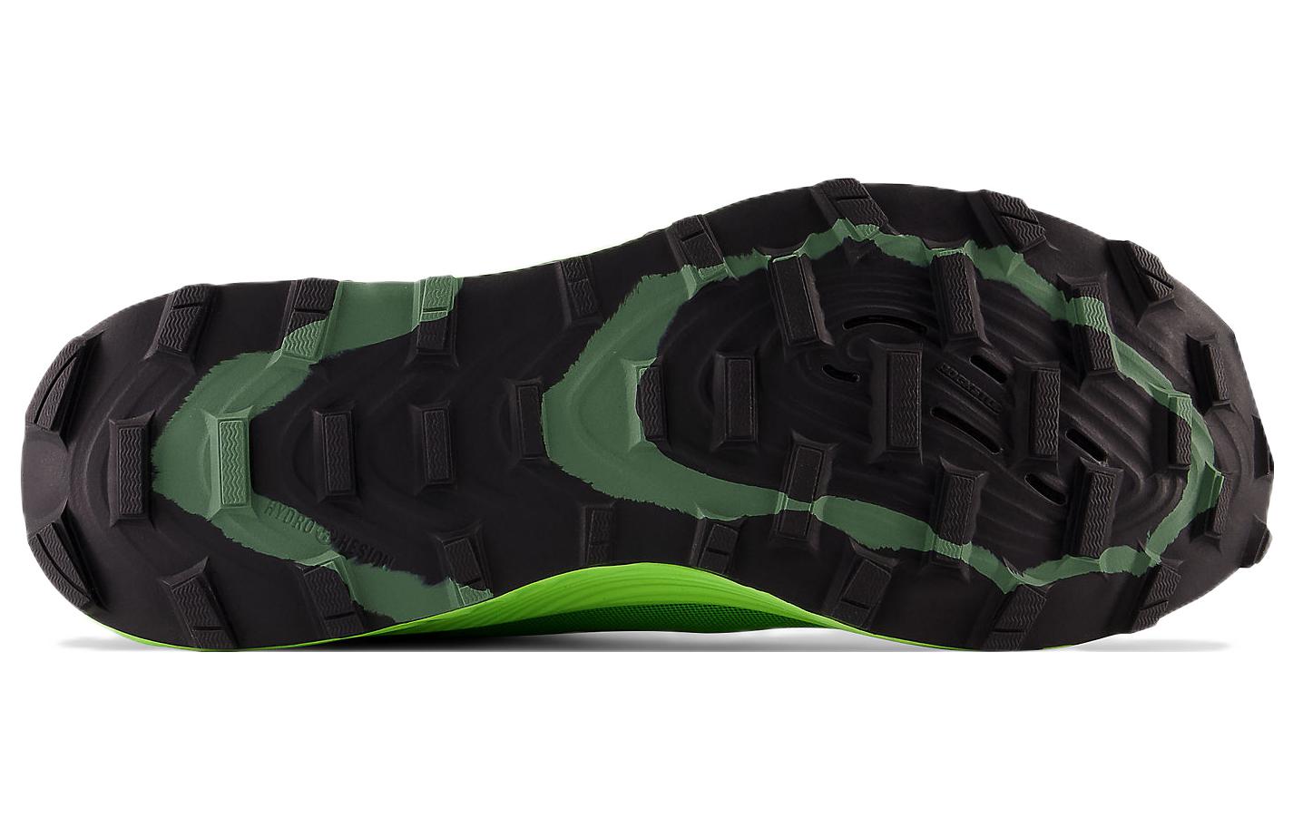 Sizing New Balance NB FuelCell Summit Unknown v3 防滑耐磨透氣 跑步鞋 綠黑色