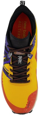 New Balance FuelCell Summit Unknown v3 舒適耐磨跑步鞋 黃紫 Shop New Balance FuelCell Summit Unknown v3 舒適耐磨跑步鞋 黃紫