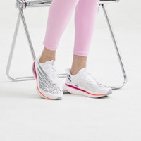 뉴발란스 퓨얼셀 슈퍼컴프 엘리트 v3 '화이트 블루 마젠타' MRCELLE3. MRCELLE3 2