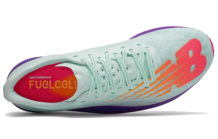 Lookbook New Balance FuelCell TC ''Lichtblauw Chill Helium'' MRCXCP