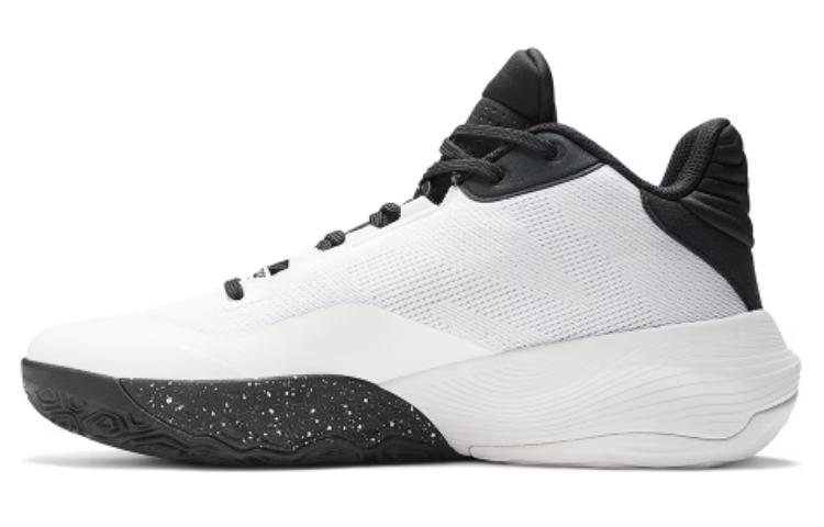 NB FuelCell Two Wxy V4 BW4 'Black White'