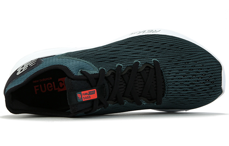 Lookbook New Balance FuelCore 5000 Baskets Noires ''Vert Blanc''. MFL5KGG