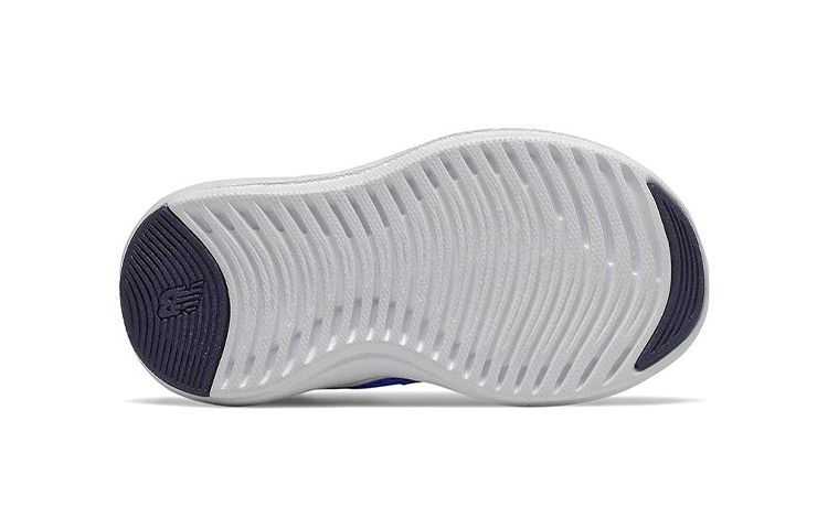 Shop New Balance FuelCore Coast ''Bleu Bébés'' IACSTBB5