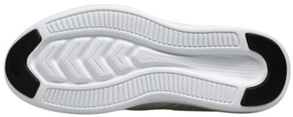 New Balance FuelCore Coast v3 'Putih' MCOASHE3 Purchase New Balance FuelCore Coast v3 'Putih' MCOASHE3