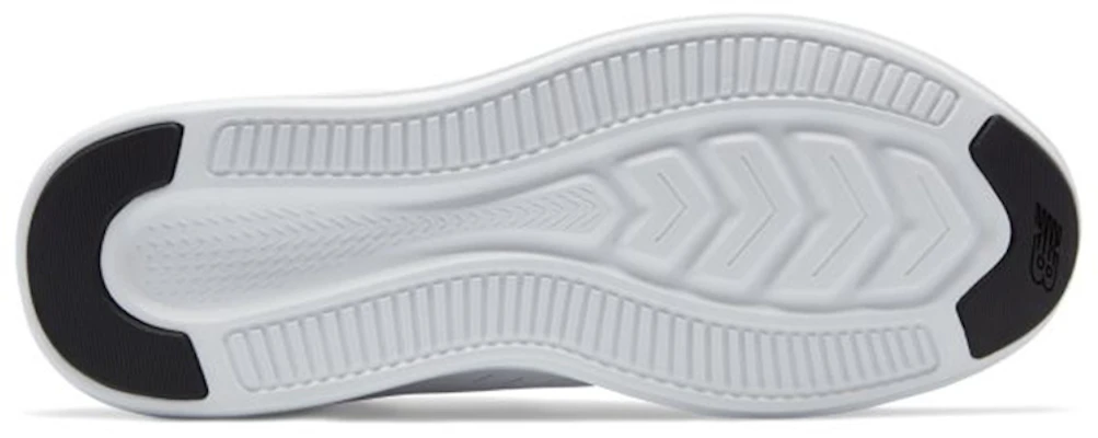 New Balance FuelCore Coast v3 ''Bianco Nero'' MCOASLW3 Shop New Balance FuelCore Coast v3 ''Bianco Nero'' MCOASLW3
