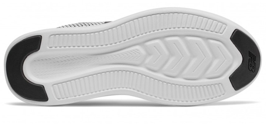 New Balance FuelCore Coast v3 Negro Blanco/Gris MCOASLK3 Shop New Balance FuelCore Coast v3 Negro Blanco/Gris MCOASLK3