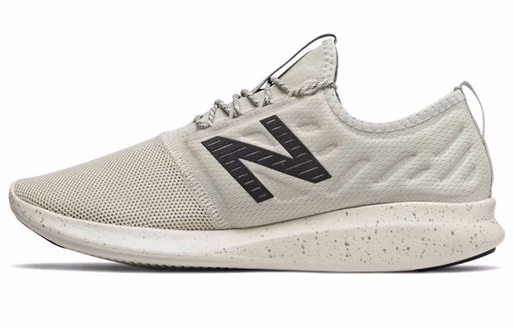 new-balance-fuelcore-coast-v4-cream-black-mcstlrn-4