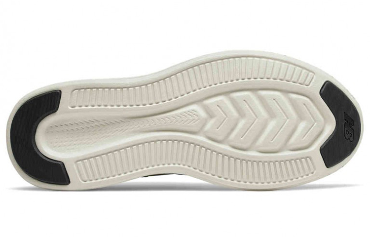 Shop New Balance Fuelcore Coast v4 ''Crème Zwart'' MCSTLRN4