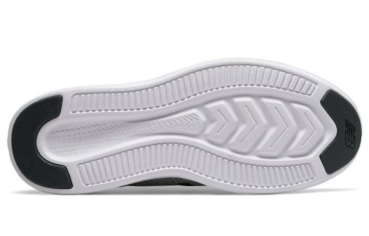 Purchase New Balance FuelCore Coast v4 ''Gris Noir Blanc''. MCSTLRG4