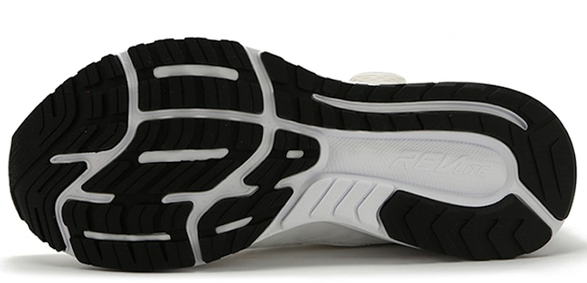 New Balance 燃油核心音速 白色 Shop New Balance 燃油核心音速 白色