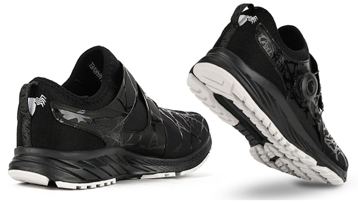 New Balance FuelCore Sonic Potongan Rendah Hitam MSONISM Lookbook New Balance FuelCore Sonic Potongan Rendah Hitam MSONISM