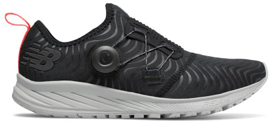 New Balance FuelCore Sonic V2 Low-Top ''Schwarz''. MSONIBW2 Lookbook New Balance FuelCore Sonic V2 Low-Top ''Schwarz''. MSONIBW2