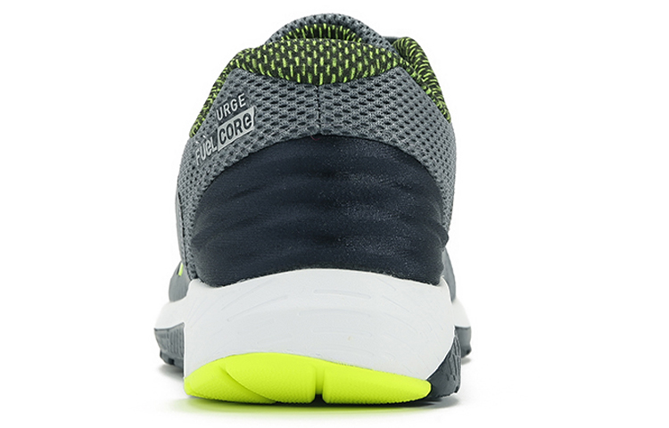 Lookbook New Balance FuelCore Urge v2 減震防滑 低筒跑步鞋 動感灰
