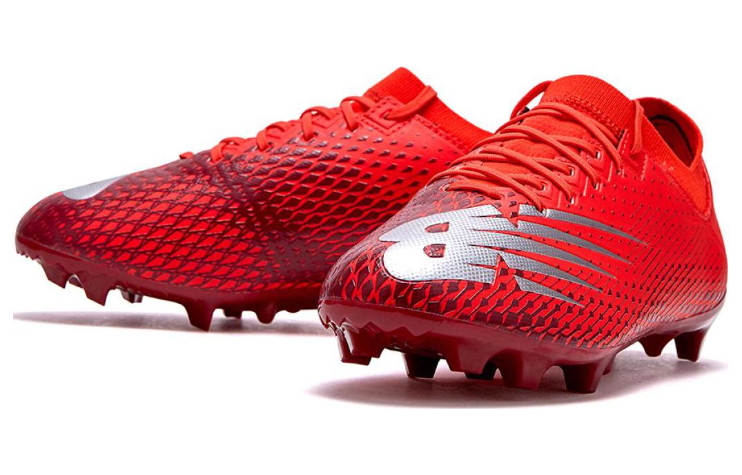 Lookbook ニューバランス フューロンV6+ ロー (レッド) NBPSAS106R