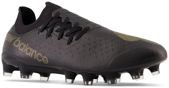 New Balance Furon v7 Pro HG 'Hitam Emas' SF1HBK7 Lookbook New Balance Furon v7 Pro HG 'Hitam Emas' SF1HBK7