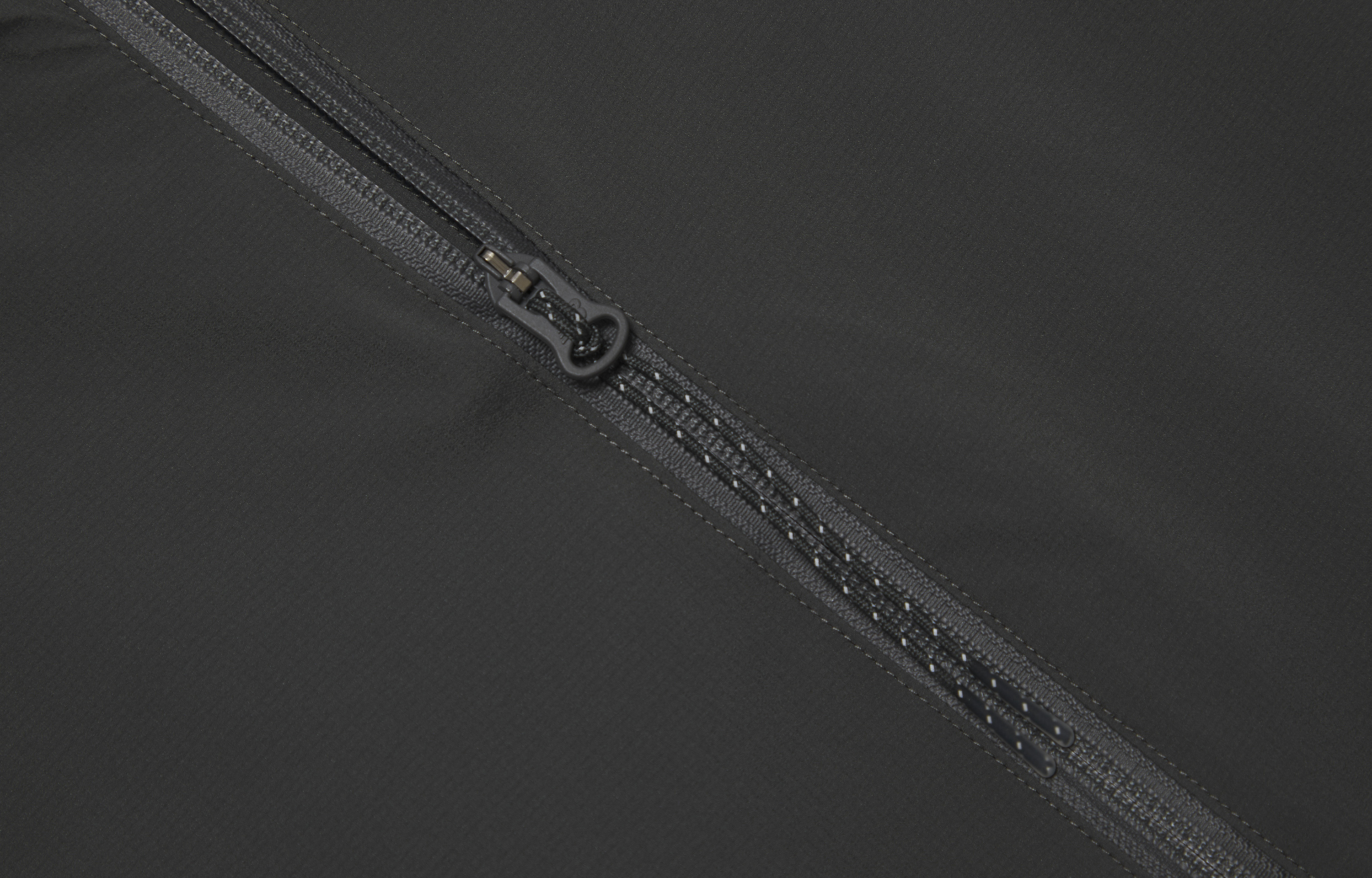 New Balance FW24 Hyper Sports Didu Colorblock Woven Hoodie Jacket Dark Grey Unisex NAE37011-DKG 圖 5