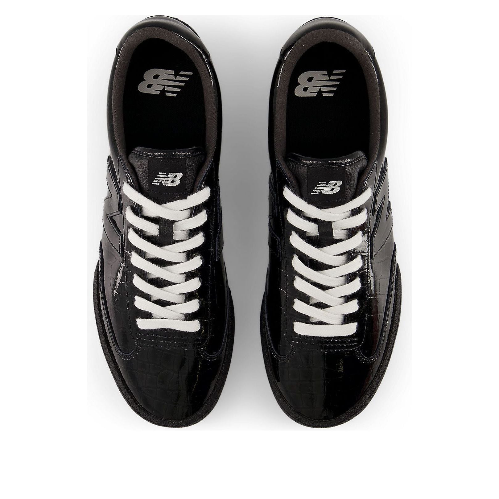 Lookbook New Balance Gator Run 'Black' UGTR2SV