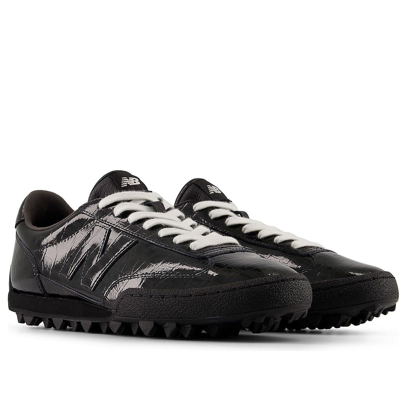Shop New Balance Gator Run 'Black' UGTR2SV