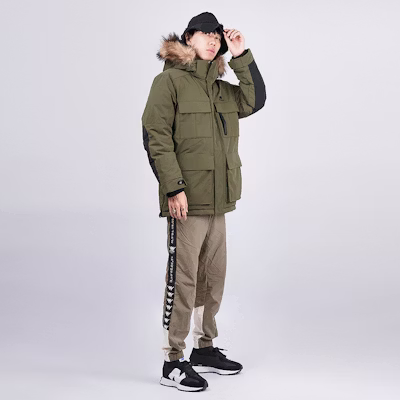 新百伦绿色中长款羽绒服冬季休闲外套 NPA46021-KH Shop 新百伦绿色中长款羽绒服冬季休闲外套 NPA46021-KH