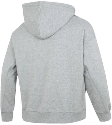 新百伦灰色字母印花透气跑步针织连帽夹克 AMJ41311-GHM Lookbook 新百伦灰色字母印花透气跑步针织连帽夹克 AMJ41311-GHM