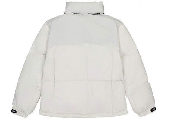 ニューバランス グレー 男女兼用 ダウンジャケット スタンドカラー 無地 デザイン NPD49011-LGR Lookbook ニューバランス グレー 男女兼用 ダウンジャケット スタンドカラー 無地 デザイン NPD49011-LGR