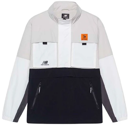 New Balance Jaket Retro Unisex Hitam Putih Half-Zip Multi-Pocket Stand Collar NAA56143-BK Order New Balance Jaket Retro Unisex Hitam Putih Half-Zip Multi-Pocket Stand Collar NAA56143-BK
