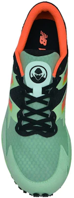 New Balance Hanzo ''Groen Zwart'' MHANZWR2 Lookbook New Balance Hanzo ''Groen Zwart'' MHANZWR2