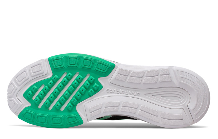 Shop New Balance Hanzo U 2E ''Donkergrijs'' MHANZUE1