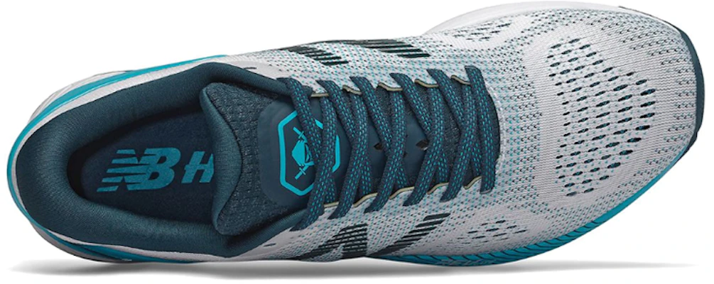 New Balance Hanzo U v2 Blauw Wit MHANZUM2 Shop New Balance Hanzo U v2 Blauw Wit MHANZUM2