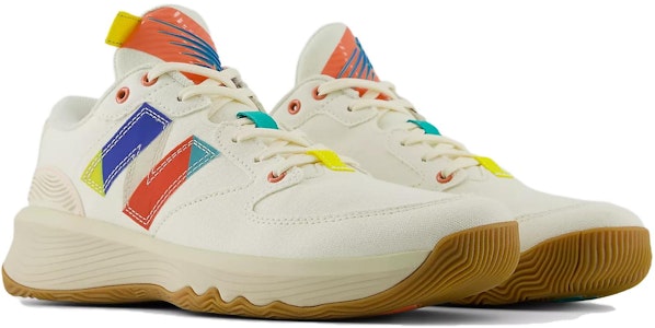 New Balance Hesi Low '羊绒骨色'篮球鞋 BBHSLL1 Lookbook New Balance Hesi Low '羊绒骨色'篮球鞋 BBHSLL1