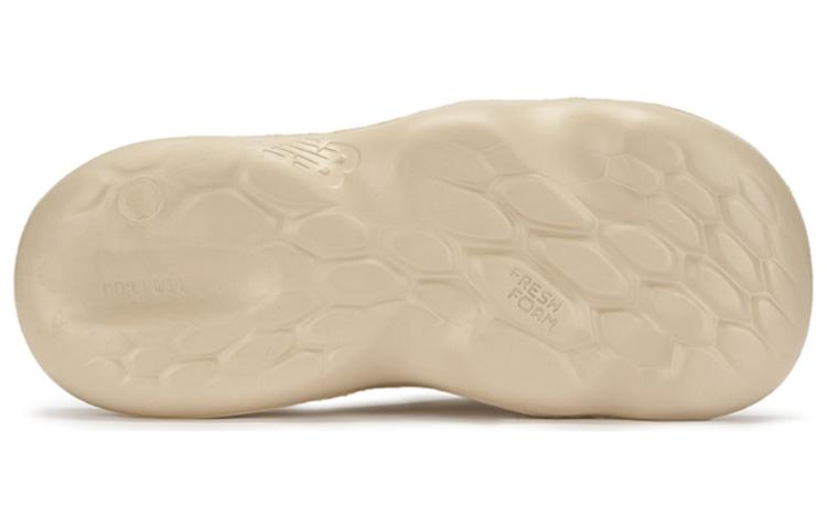 Purchase New Balance HUP 防滑舒適 運動拖鞋 男女皆宜 米色