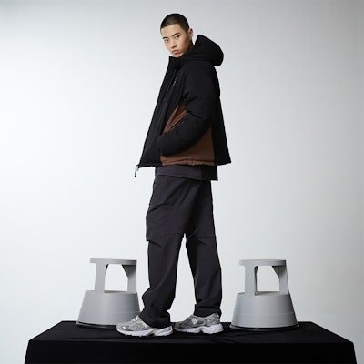 New Balance Hyper Sports Designer Series Colorblock Puffer Jacket Unisex Black NPD4T093-BK Purchase New Balance Hyper Sports Designer Series Colorblock Puffer Jacket Unisex Black NPD4T093-BK