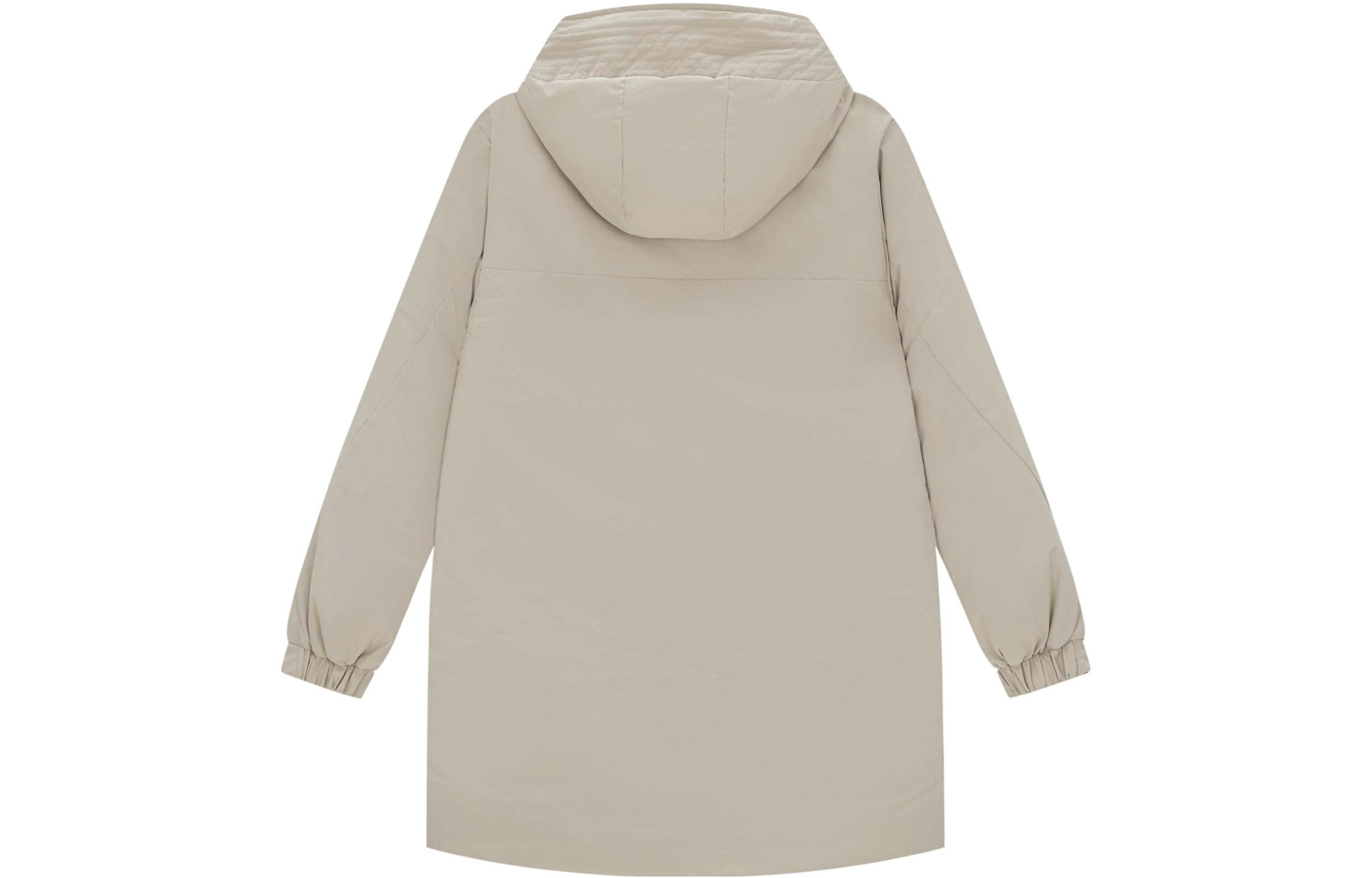 Lookbook New Balance Jaket Parka Panjang Khaki Unisex Hangat Gaya Workwear. AMJ34300-SEN