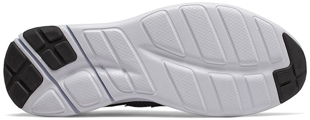 New Balance Koze V2 Hitam/Abu-Abu MKOZELP2 Shop New Balance Koze V2 Hitam/Abu-Abu MKOZELP2