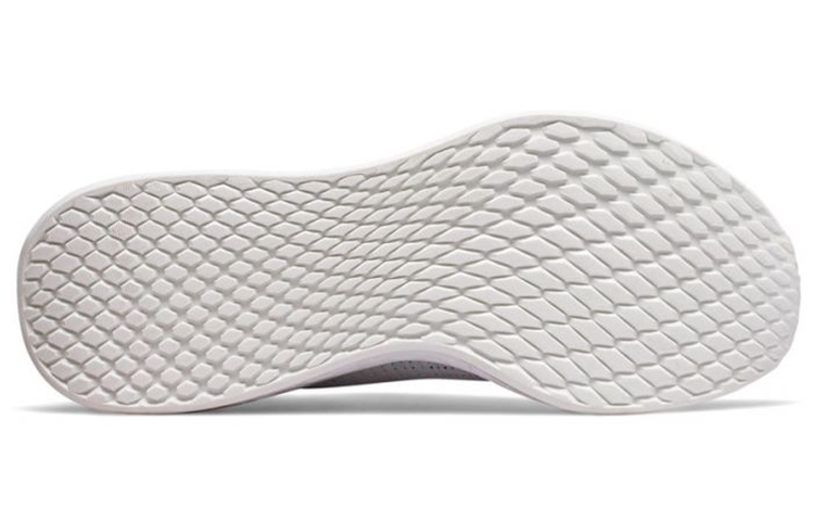 Shop New Balance Lazr Chaussures Basses ''Blanches'' MLAZRRW2