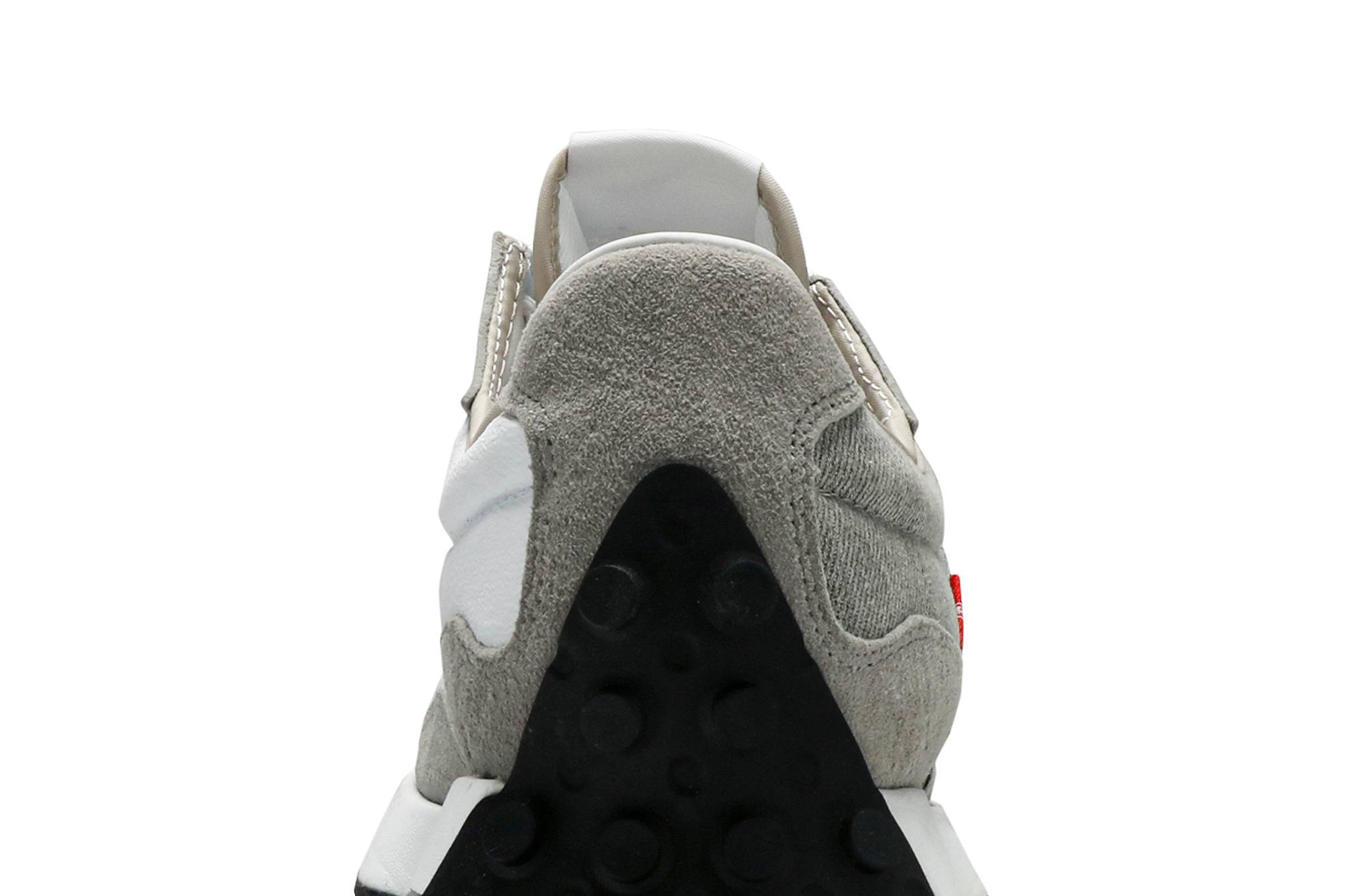 Sizing New Balance Levi's x 327「灰色丹寧」MS327LVB