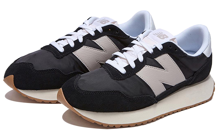 Lookbook New Balance NB 237 舒適 耐磨 低幫 跑步鞋 男款 黑白色