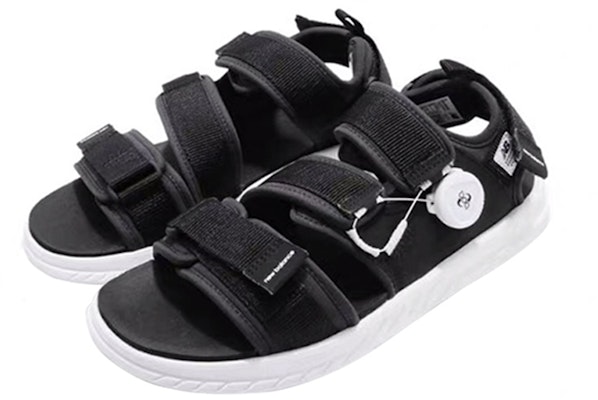 New Balance Lifestyle Hitam Putih Sandal Unisex SDL900AB Lookbook New Balance Lifestyle Hitam Putih Sandal Unisex SDL900AB
